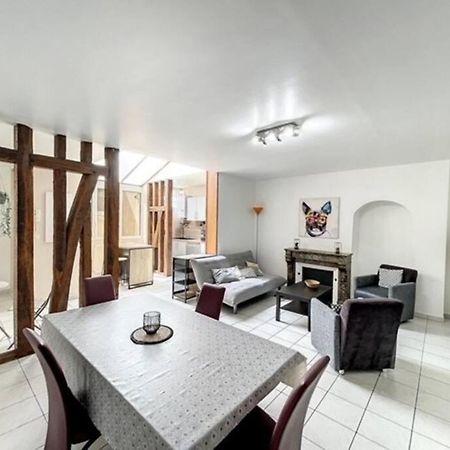 Appartement Au Coeur De Troyes Exteriör bild