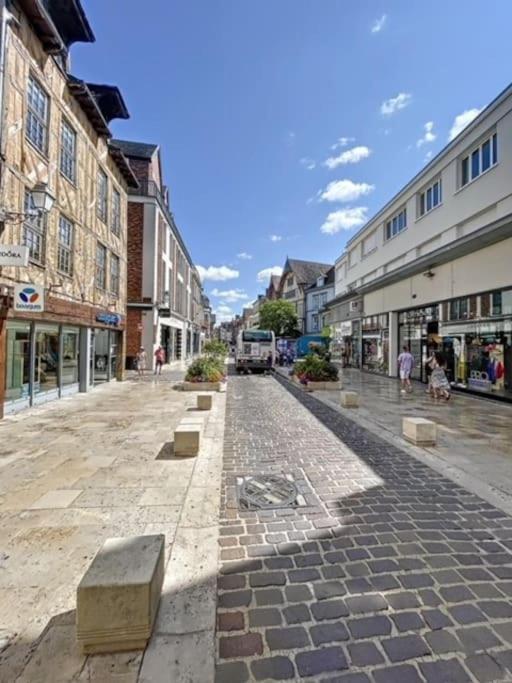 Appartement Au Coeur De Troyes Exteriör bild