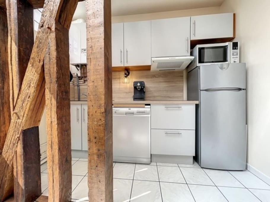 Appartement Au Coeur De Troyes Exteriör bild